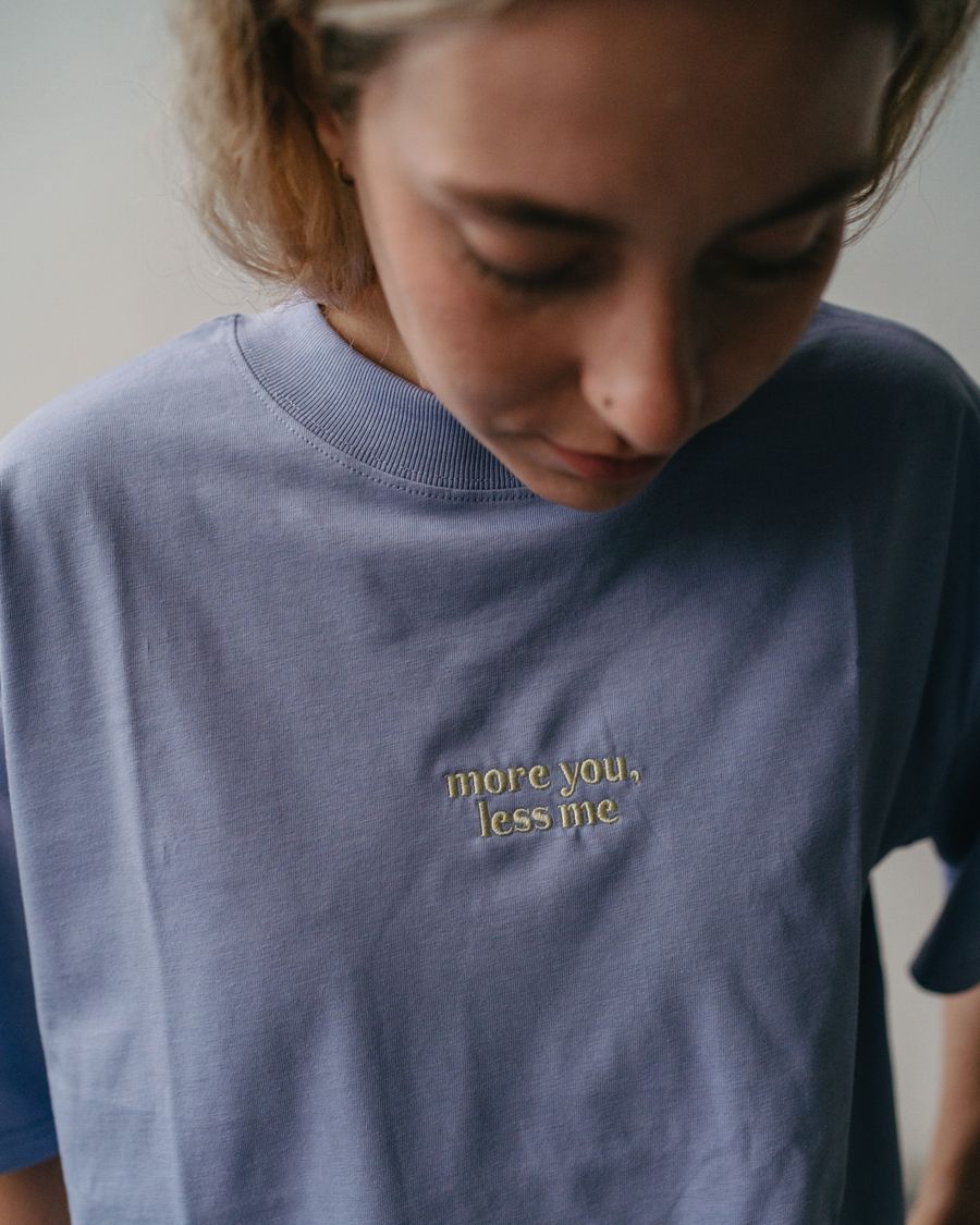 MORE YOU, LESS ME | unisex tričko fialové