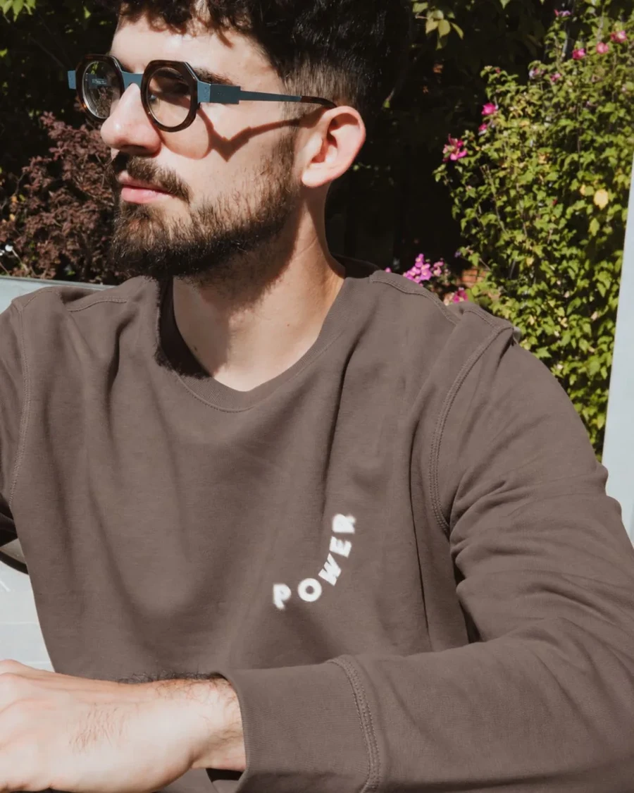 ROOTED IN GOD'S POWER - unisex mikina – kávová