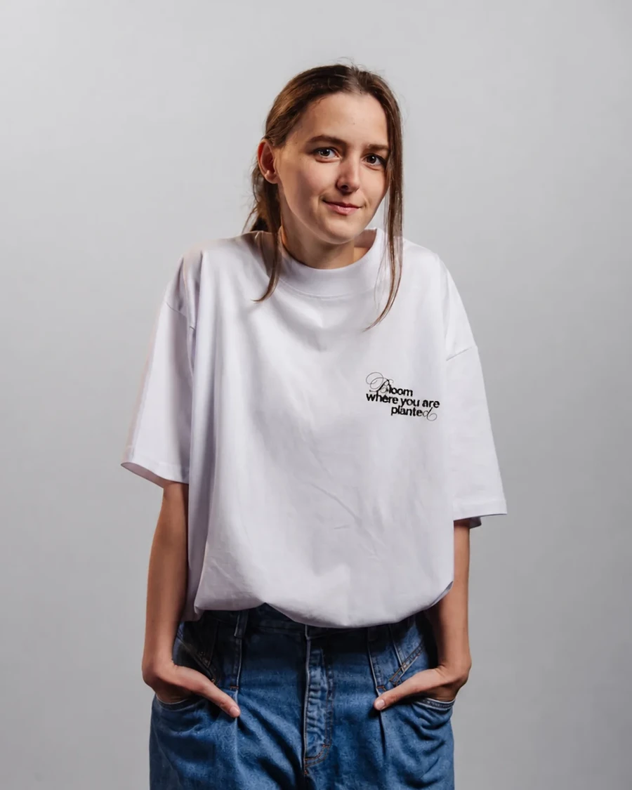 BLOOM WHERE YOU ARE PLANTED | unisex tričko – biela, čierna potlač