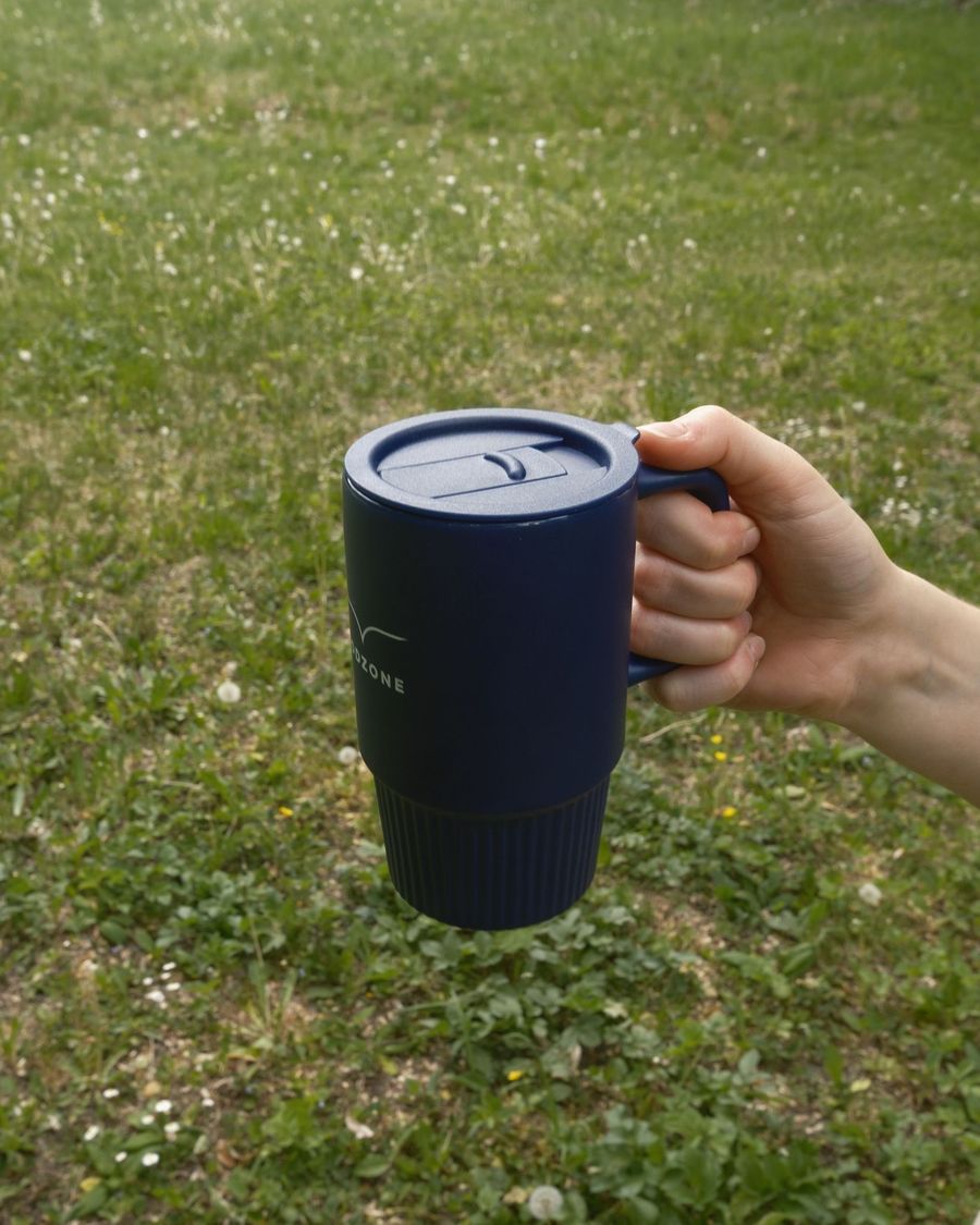 Keramický pohár s uškom | GODZONE MODRÝ – 420 ml