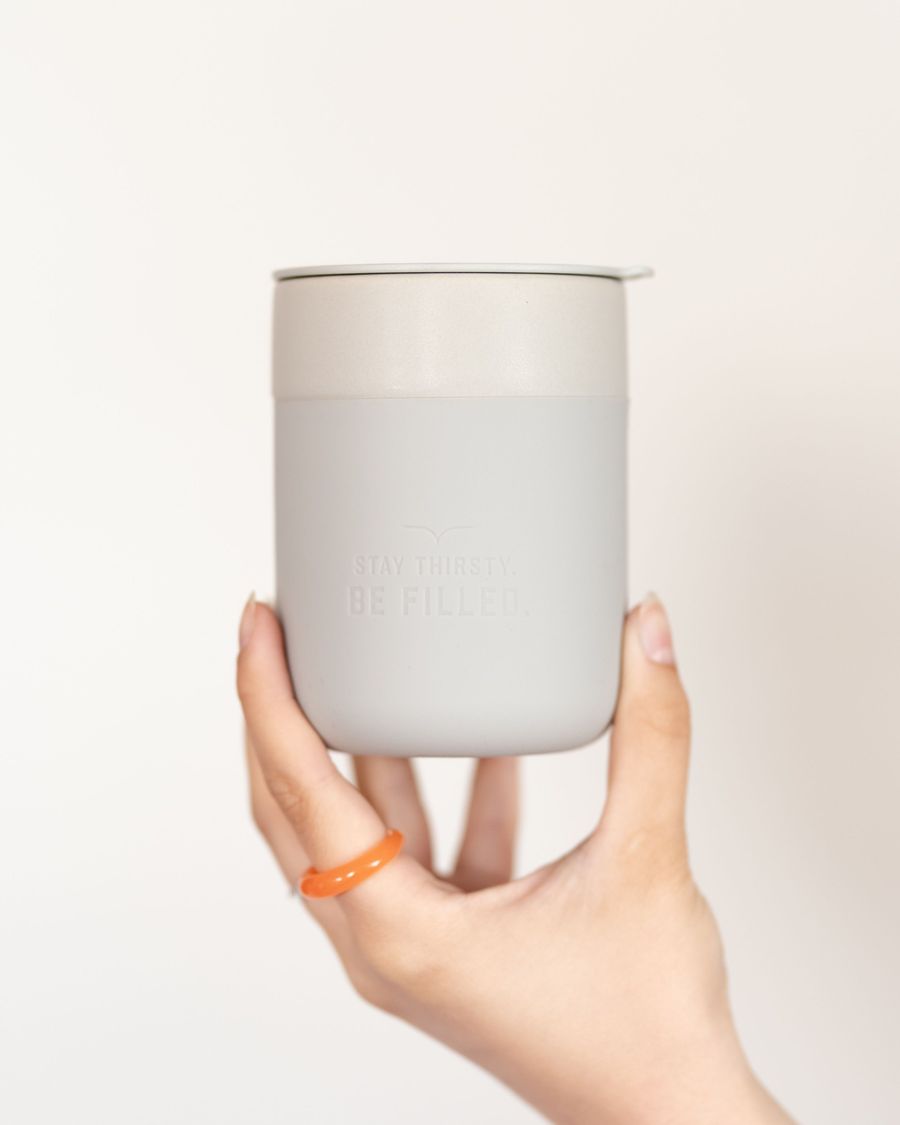 Keramický keepcup | STAY THIRSTY SIVÝ – 300 ml