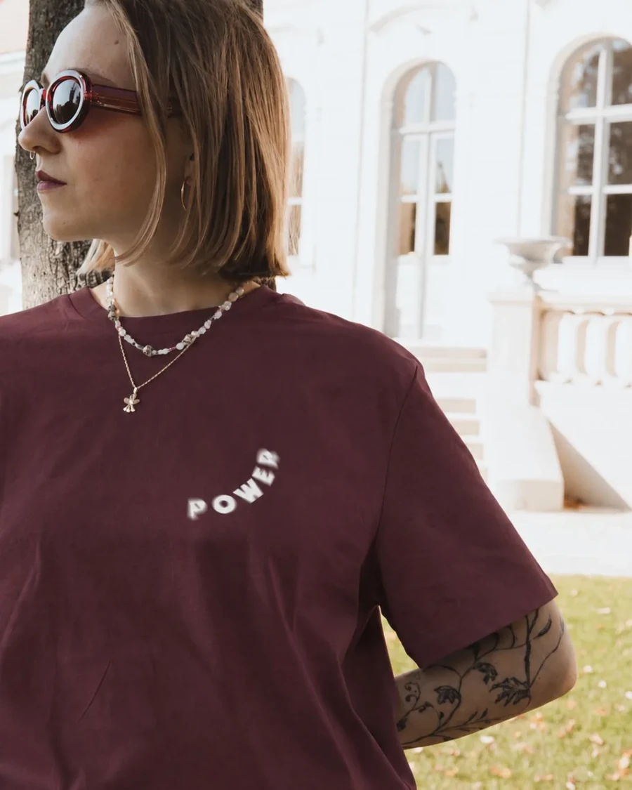ROOTED IN GOD'S POWER - unisex tričko – tehlová