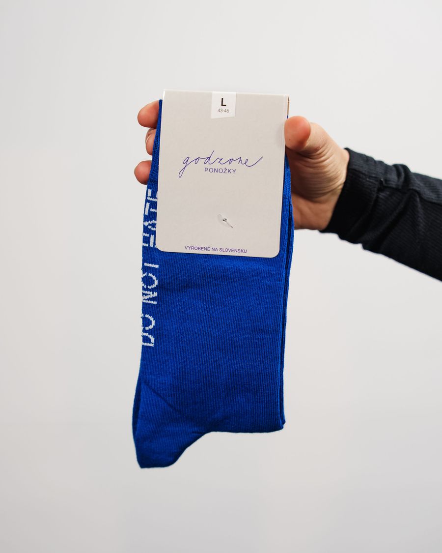 LOVE IS MORE | unisex ponožky