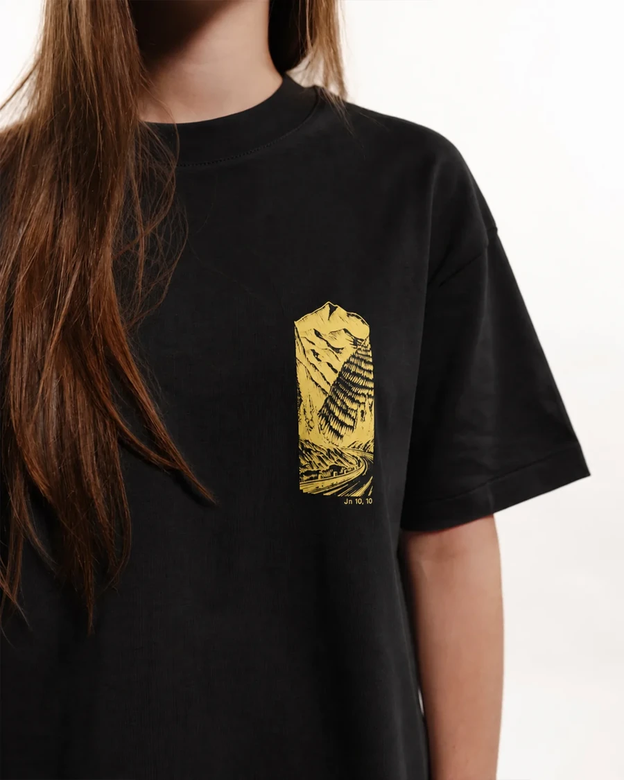 V HOJNOSTI | unisex tričko – čierna